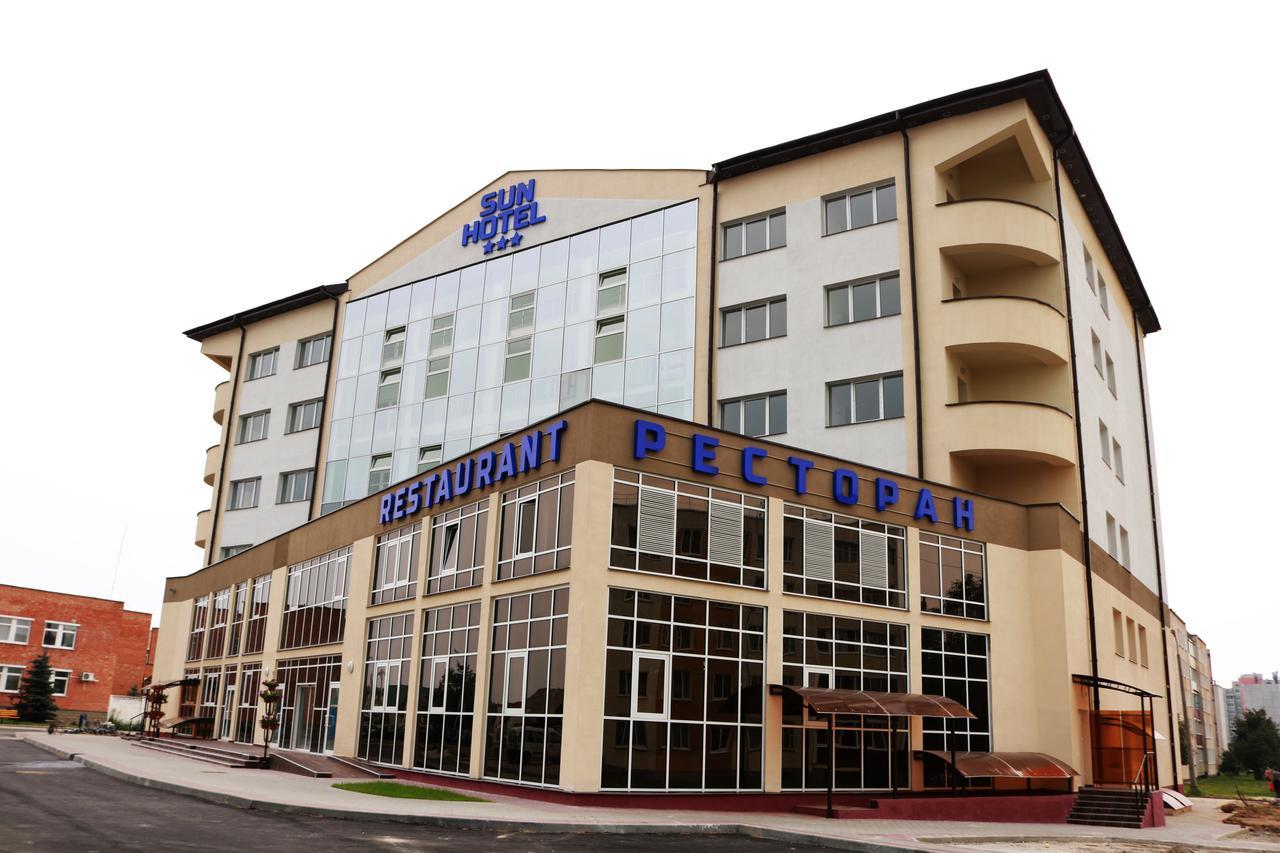 Sunhotel Astravyets Екстериор снимка