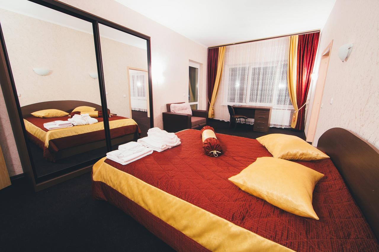 Sunhotel Astravyets Екстериор снимка